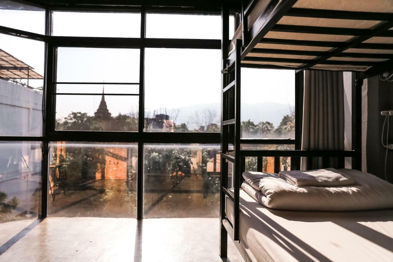 Jeune Hostel Chiang Mai Bagian luar foto